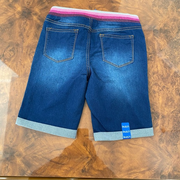NWT Vigoss Youth Bermuda Shorts - Picture 2 of 8